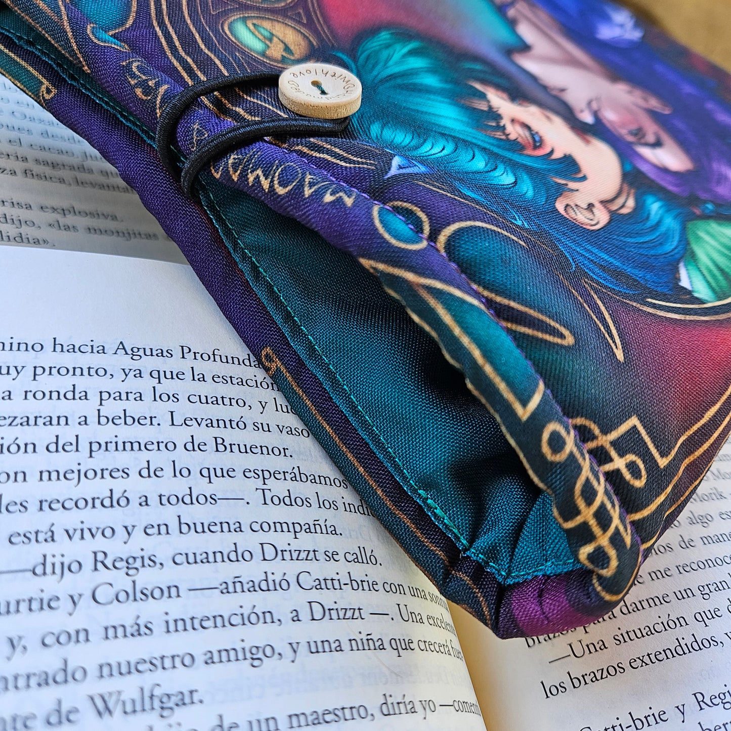 Book Sleeve MaoMao & Jinshi