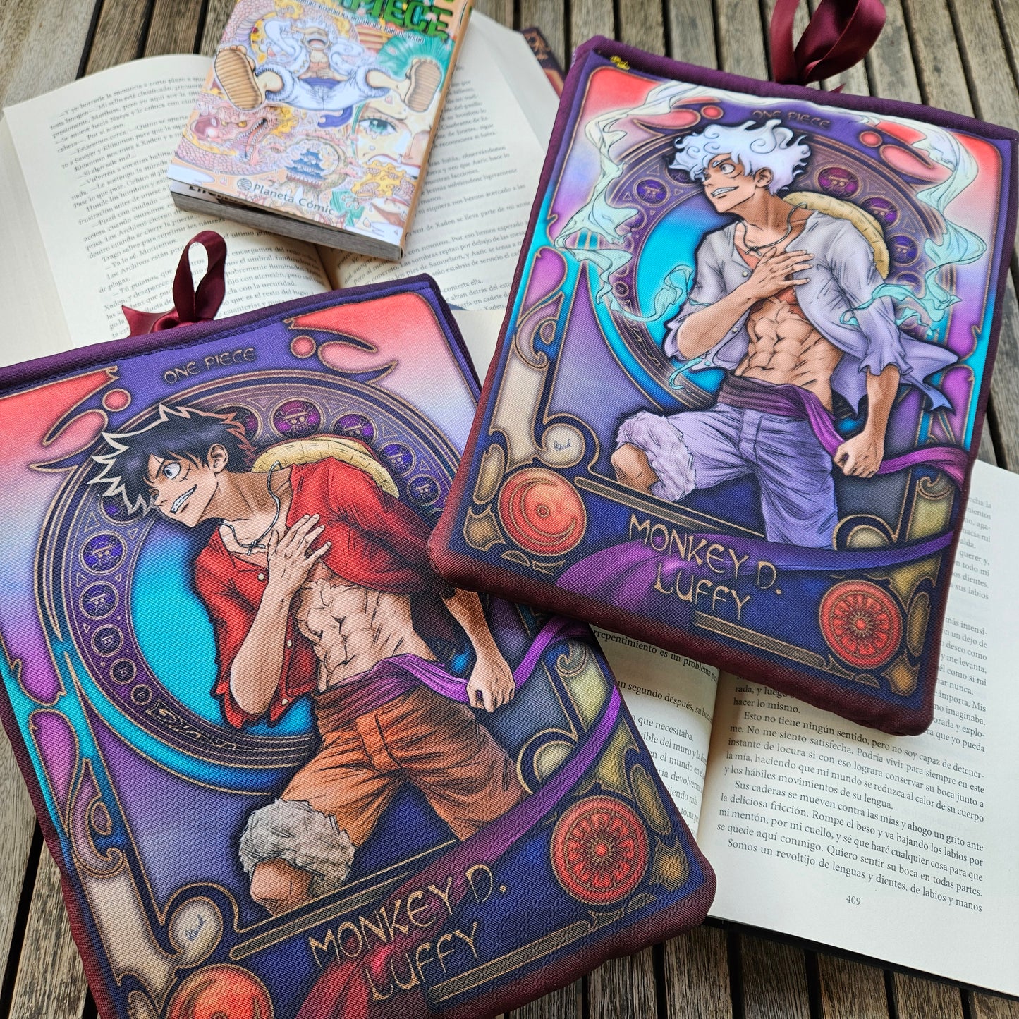 Book Sleeve Luffy