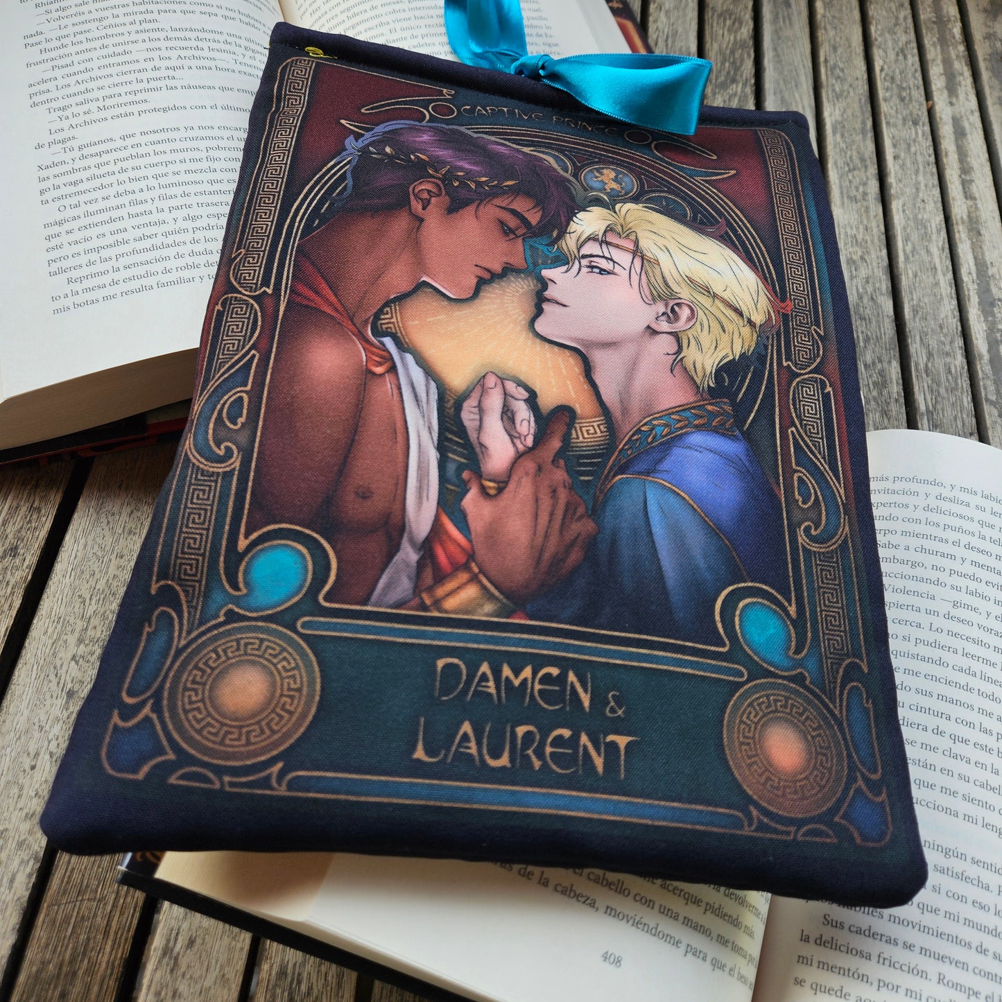 Damen & Laurent Book Sleeve
